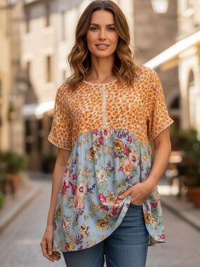 Umgee Floral Tunic Top Boho Babydoll Lace Trim Lightweight Size S